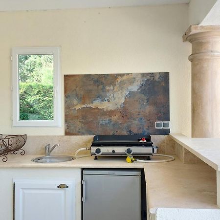 Villa Jasmin Régusse חדר תמונה