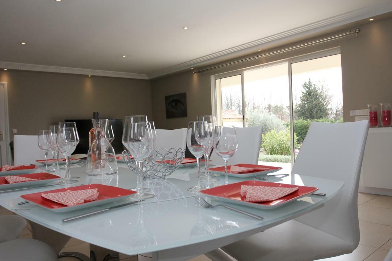 Villa Jasmin Régusse מראה חיצוני תמונה